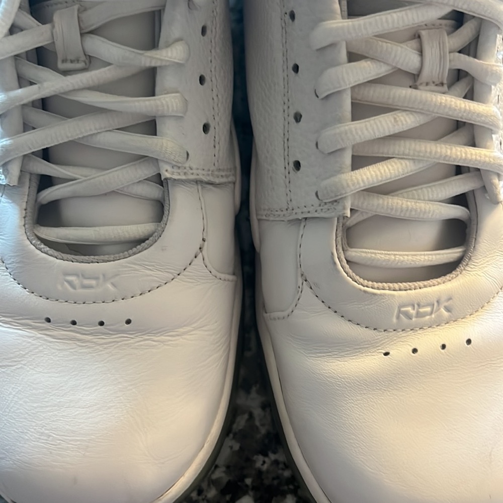 Men’s Reebok ATR Alpha Basketball Shoes - Picture 3 of 8
